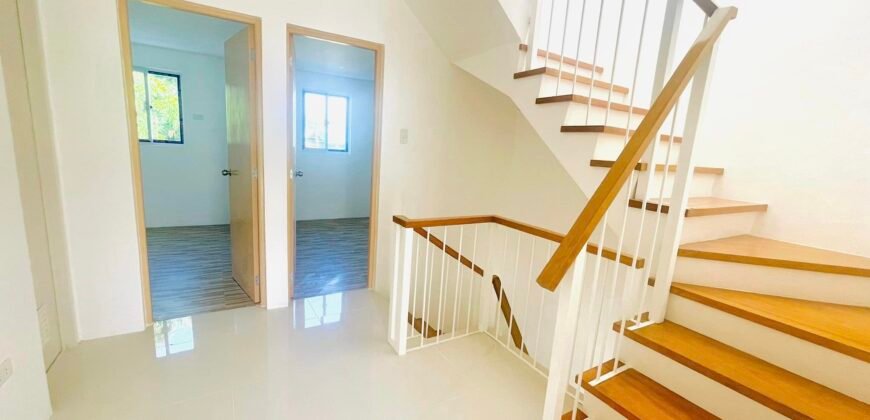 4BR Modern Contemporary Design Townhouse in Las Piñas