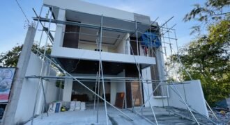 4BR Modern Asian Design House in Sta. Rosa Laguna