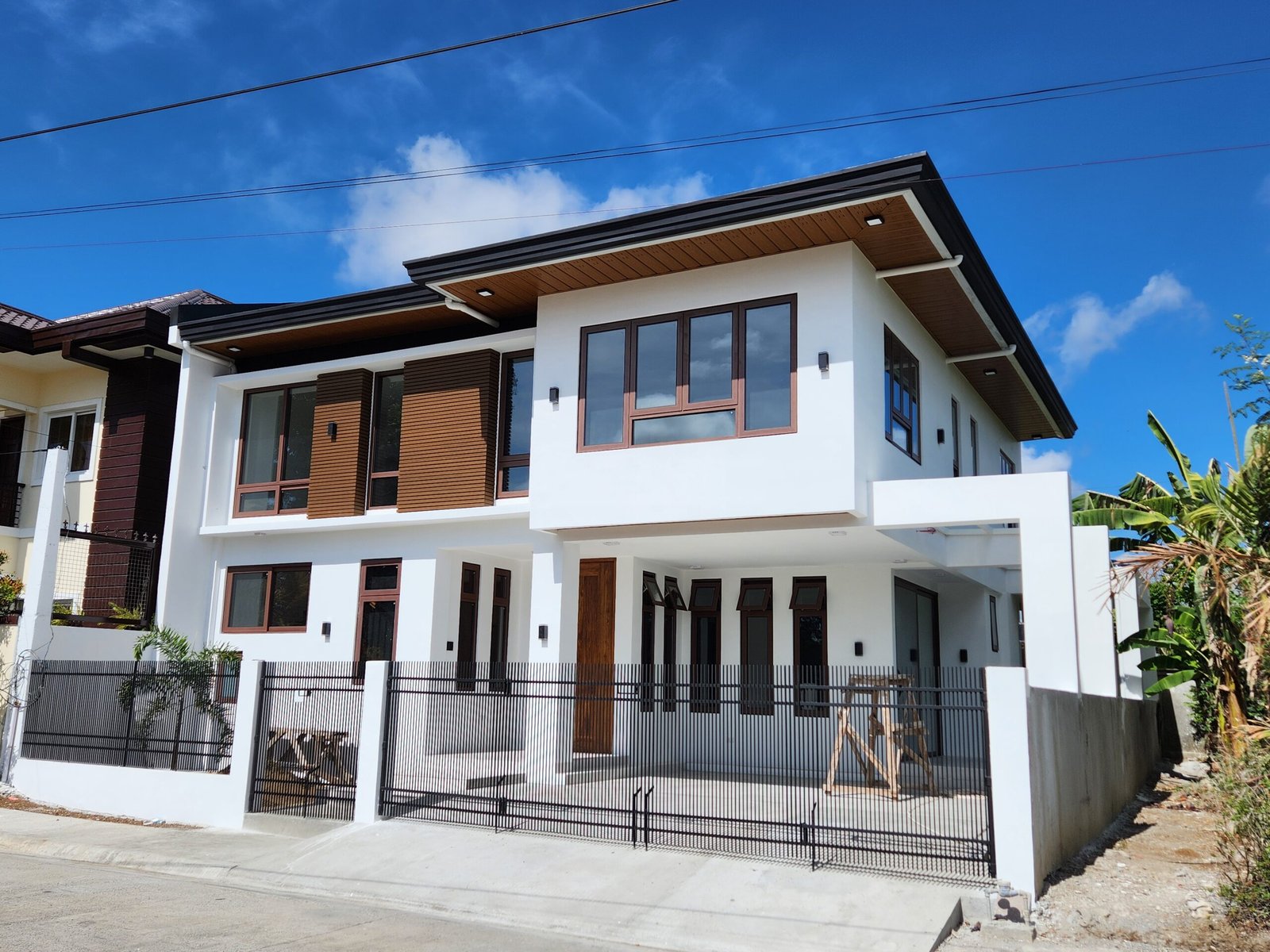 Modern Filipino Design in Santa Rosa Laguna