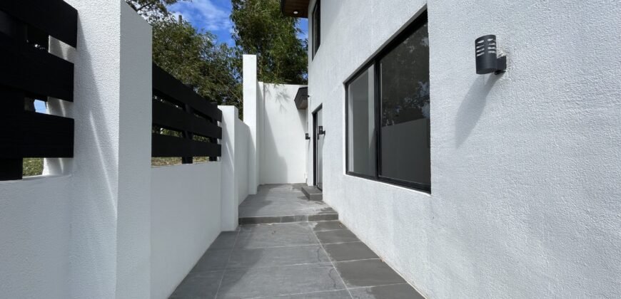 Pre-Selling Modern 4Bedroom Smart Home Pre-Selling Modern 4Bedroom Smart Home