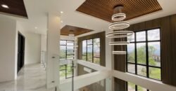 Luxurious Modern Design Tagaytay Home with a Direct View of Taal Lake