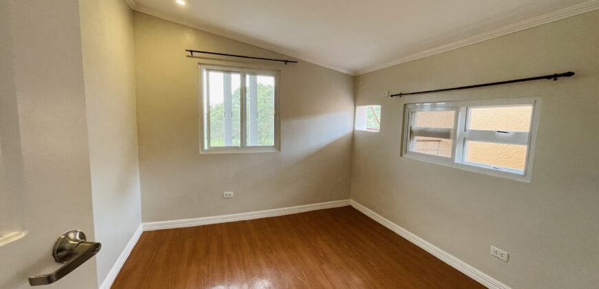 6 Bedroom House and Lot for sale in Sta Rosa, Laguna