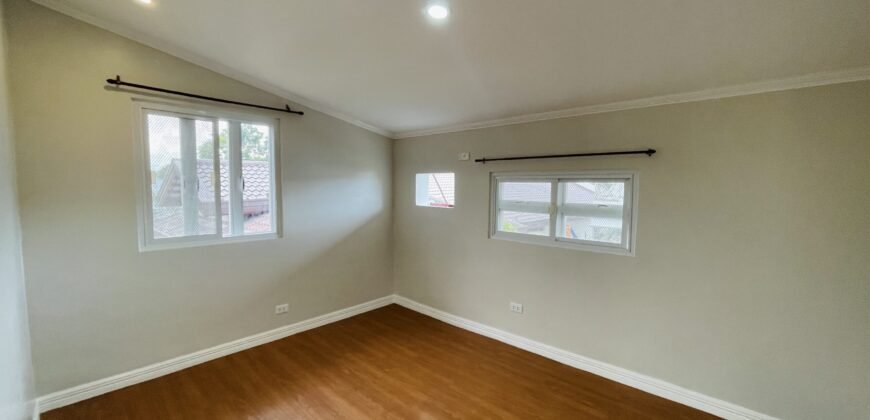 6 Bedroom House and Lot for sale in Sta Rosa, Laguna
