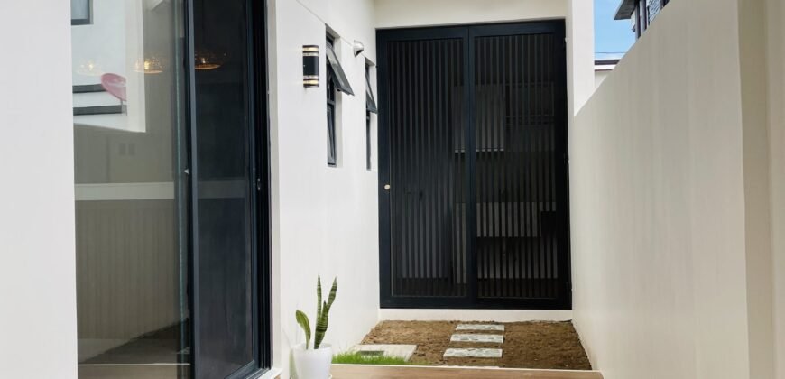 Elegantly Designed 4 Bedroom Home