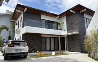 Spacious 4-Bedroom Semi-Furnished House for Sale – 350 SQM Floor Area with 4–5 Car Garage