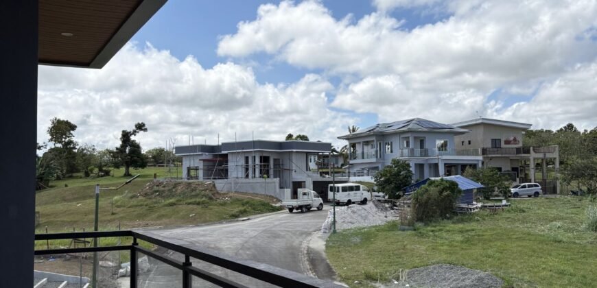 Silang Cavite House for Sale – 4BR Modern Home Near Tagaytay with Backyard Jacuzzi