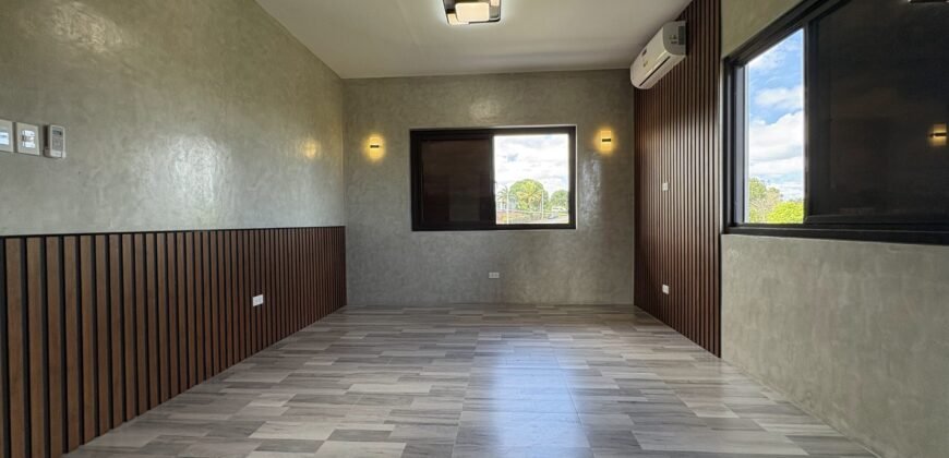 Silang Cavite House for Sale – 4BR Modern Home Near Tagaytay with Backyard Jacuzzi
