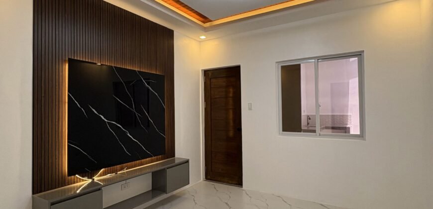 3-Bedroom House for Sale in San Lorenzo Royale, Sta. Rosa Laguna – 153 SQM Lot with High Ceiling