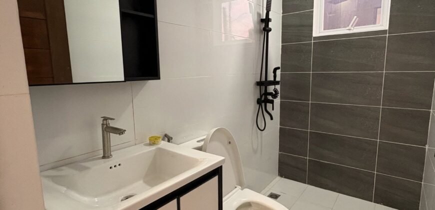 3-Bedroom House for Sale in San Lorenzo Royale, Sta. Rosa Laguna – 153 SQM Lot with High Ceiling