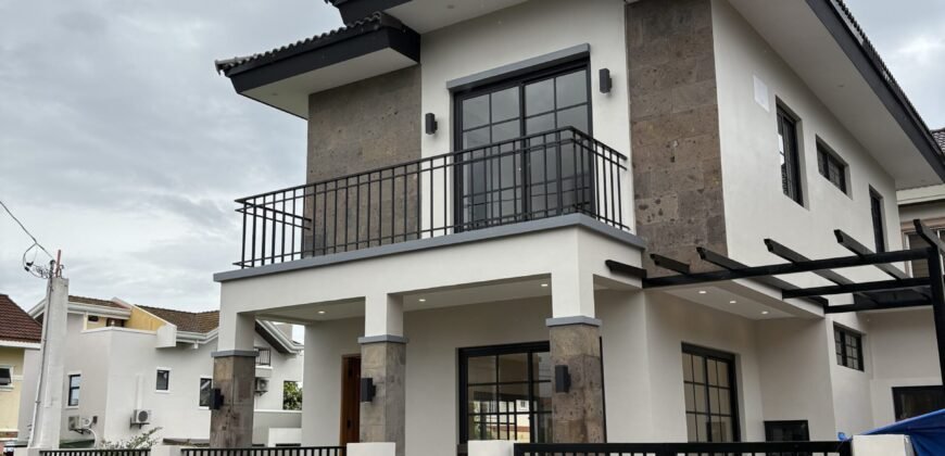 Pre-Selling Modern Mediterranean House for Sale in South Forbes Villas – Near Nuvali, Sta. Rosa & Tagaytay Pre-Selling Modern Mediterranean House for Sale in South Forbes Villas – Near Nuvali, Sta. Rosa & Tagaytay