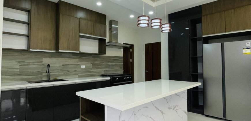 🏡 Luxury 4BR House and Lot for Sale in Chateau De Paris, Silang – Near Nuvali & Sta. Rosa Business Districts