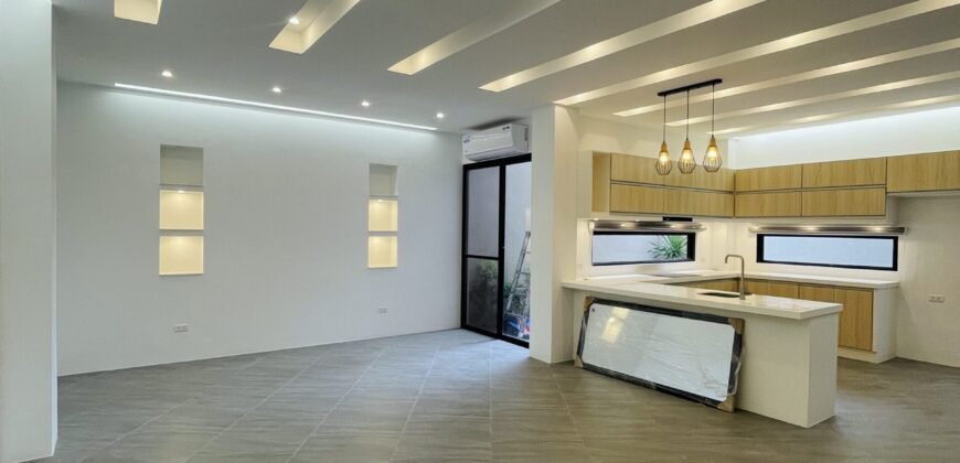For Sale or Rent: Elegant 5-Bedroom Semi-Furnished House in South Forbes Villas, Silang, Cavite – Near Nuvali For Sale or Rent: Elegant 5-Bedroom Semi-Furnished House in South Forbes Villas, Silang, Cavite – Near Nuvali