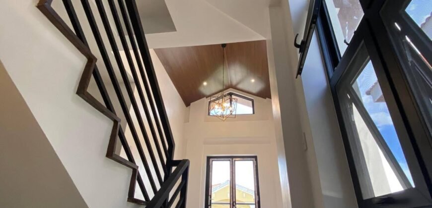 Elegant 6-Bedroom Family Home for Sale in South Forbes Villas, Silang, Cavite – Near Nuvali Elegant 6-Bedroom Family Home for Sale in South Forbes Villas, Silang, Cavite – Near Nuvali