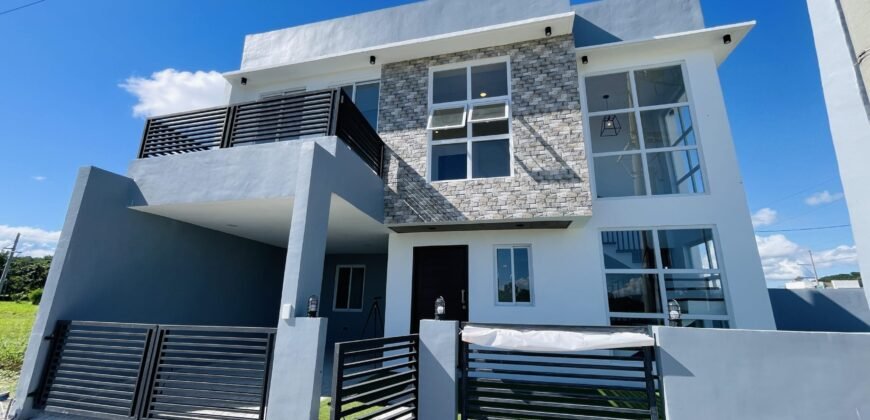 Modern 3-Bedroom Corner Home for Sale in West Wing Residences, Sta. Rosa, Laguna Modern 3-Bedroom Corner Home for Sale in West Wing Residences, Sta. Rosa, Laguna