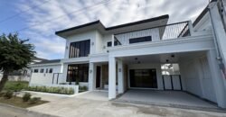 Brand New 4 Bedroom House for Sale in South Forbes Silang Cavite | Chateau De Paris
