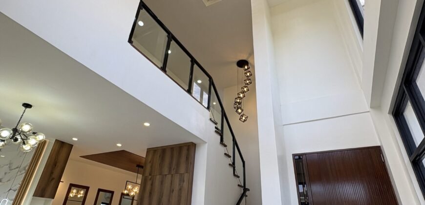 Brand New 4 Bedroom House for Sale in South Forbes Silang Cavite | Chateau De Paris
