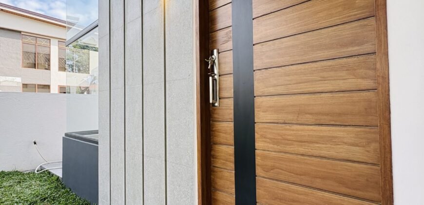 🏡 Elegantly Designed 4BR Modern House for Sale in Jubilation South, Biñan, Laguna