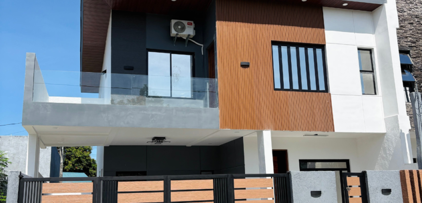 New House and Lot for Sale in Villa Segovia, Sta. Rosa, Laguna