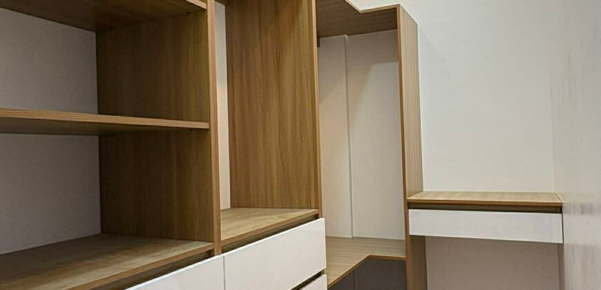 Modern Contemporary 2-Storey House for Sale in Jubilation West