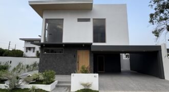 Modern 4-Bedroom Home for Sale in Treveia 🌿