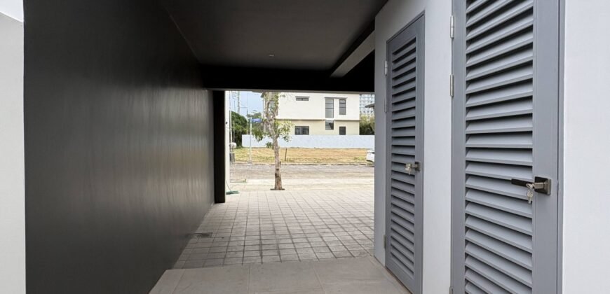 Modern 4-Bedroom Home for Sale in Treveia 🌿