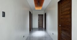 5BR Modern Pool Home for Sale in Royale Tagaytay