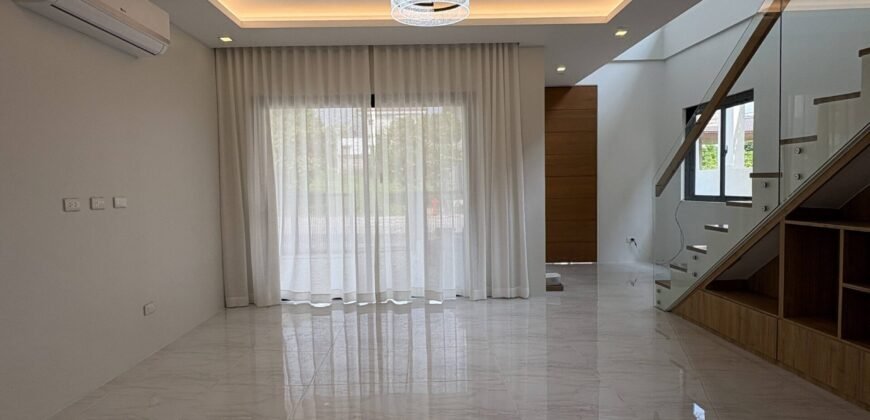 4BR Modern House for Sale in South Forbes Villas
