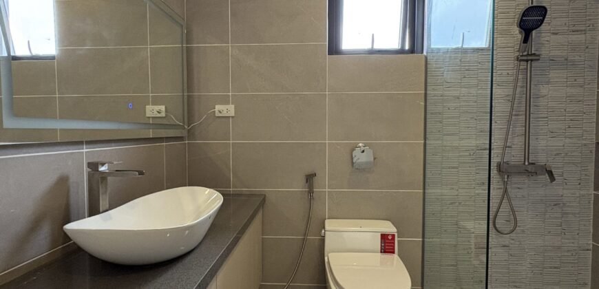 4BR Modern House for Sale in South Forbes Villas