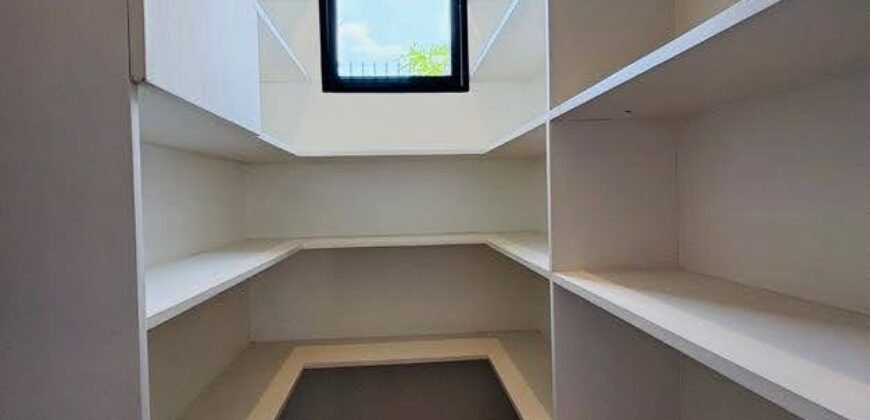 5BR Modern Corner Mansion for Sale in Southpeak San Pedro