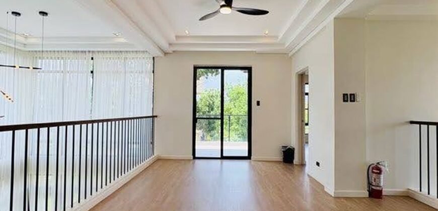 5BR Modern Corner Mansion for Sale in Southpeak San Pedro