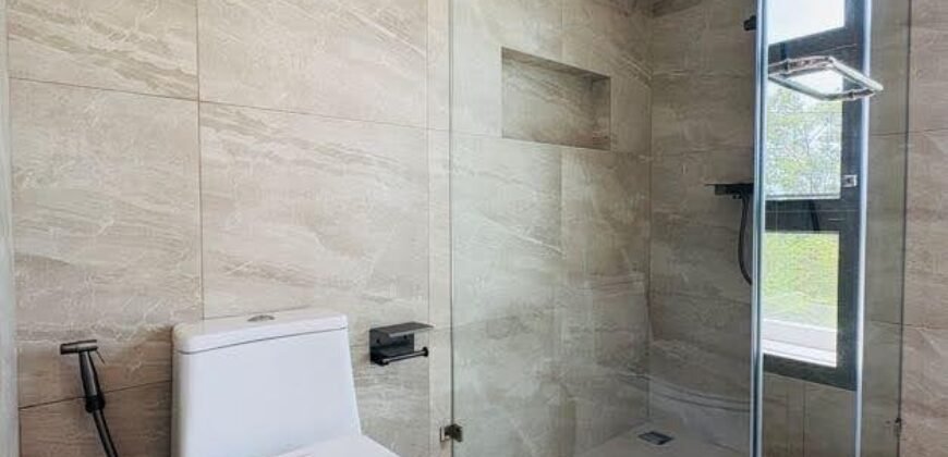 5BR Modern Corner Mansion for Sale in Southpeak San Pedro