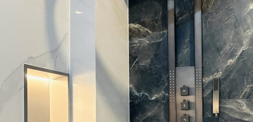 Smart Home Mansion with Pool in Tokyo Mansions, South Forbes