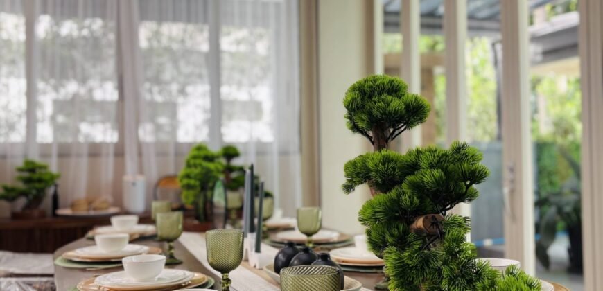 Smart Home Mansion with Pool in Tokyo Mansions, South Forbes