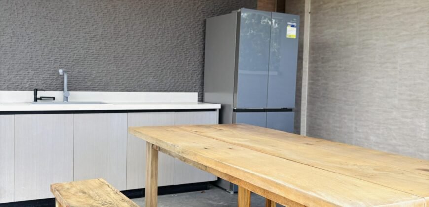 Smart Home Mansion with Pool in Tokyo Mansions, South Forbes
