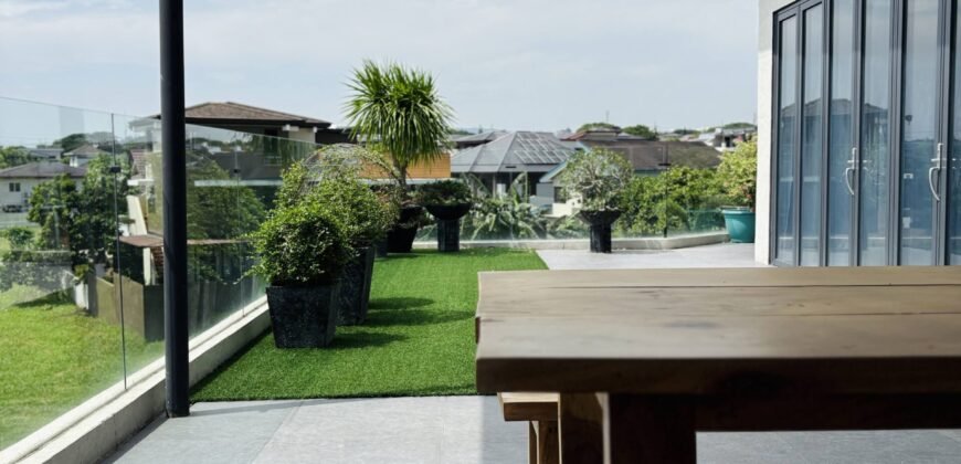 Smart Home Mansion with Pool in Tokyo Mansions, South Forbes