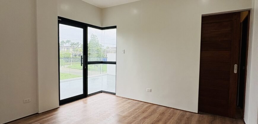 Brand New 4BR Modern Home in Sonoma Santa Rosa