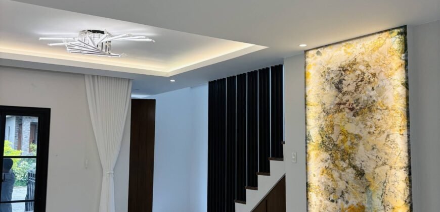 Brand New Modern Mediterranean 4BR House in South Forbes | ₱27M