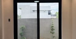 Brand New House with En-Suite Attic in Sonoma Santa Rosa | P21M