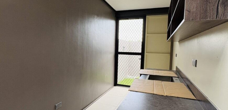 Brand New House with En-Suite Attic in Sonoma Santa Rosa | P21M