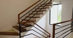 Brand New House with En-Suite Attic in Sonoma Santa Rosa | P21M