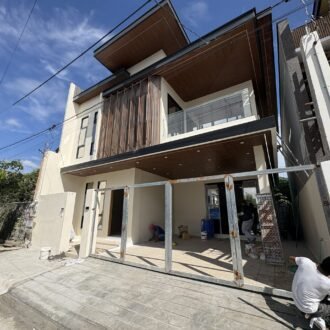 Solar-Powered 4BR House in Villa Segovia Sta Rosa | ₱15.5M All-In
