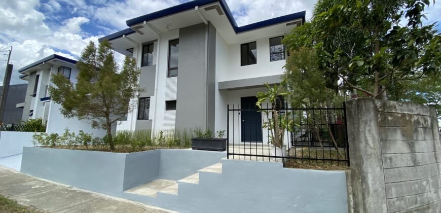 Renovated 5BR Corner House in Avida Parkway Settings | ₱14.8M
